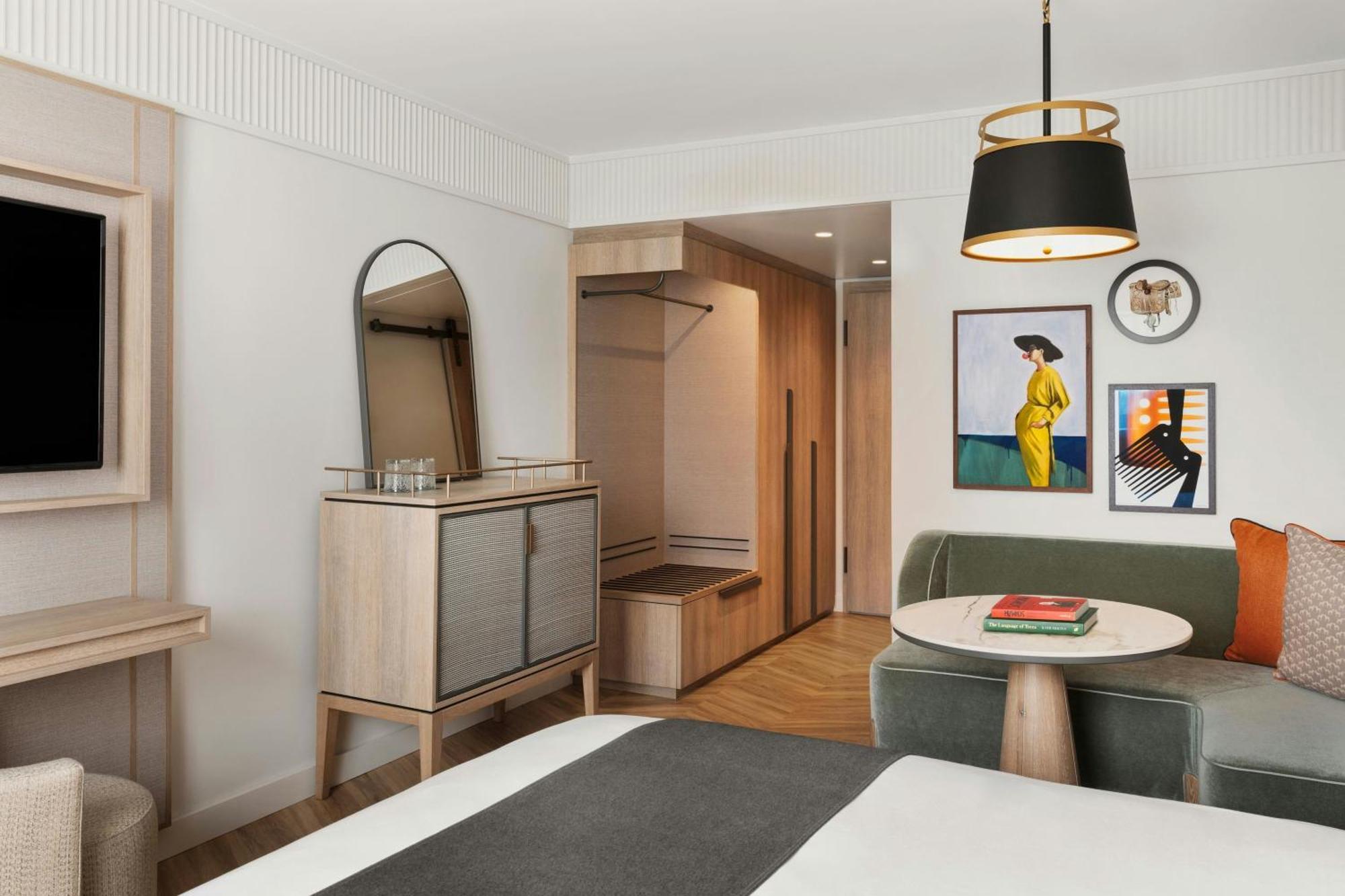 Deluxe King Room,1643143753:JPEG