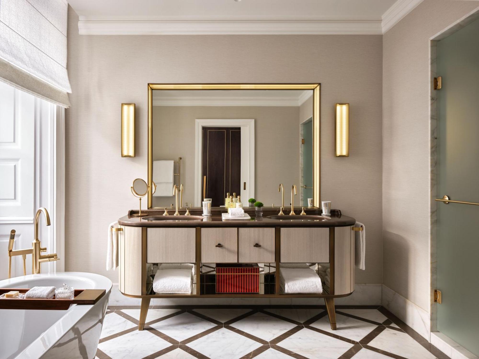 Executive Junior Suite,1699440100:JPEG